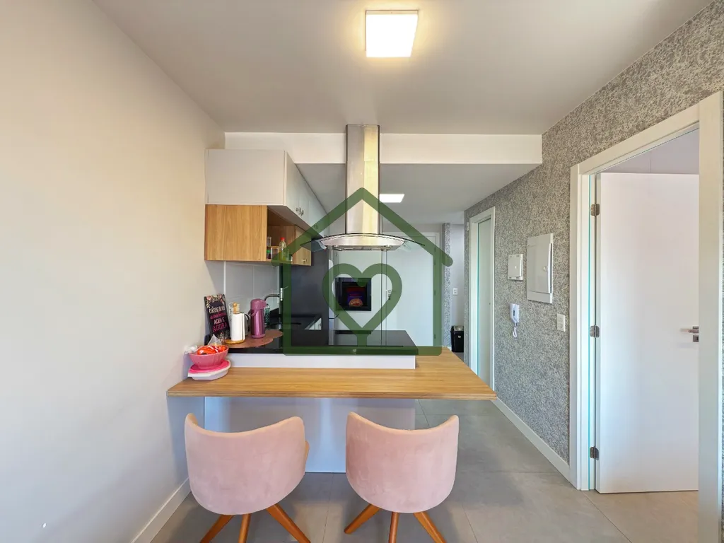 Imagem Excelente apartamento à venda no Azenha, Porto Alegre. Com 48 m² de área privativa, este imóvel ...