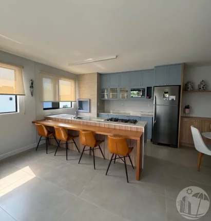 Imagem Sobrado Duplex na Praia dos Amores: Conforto e Sofisticação!