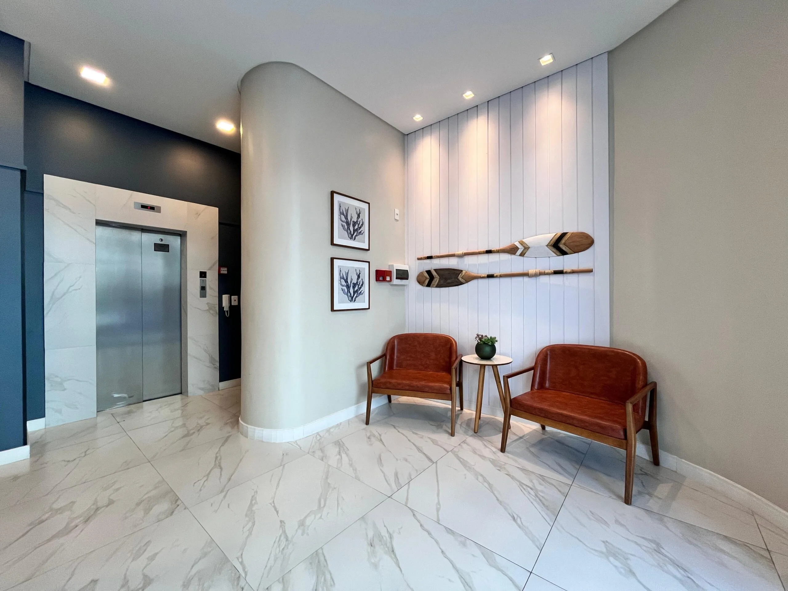 Imagem Apartamento com vista para o mar à venda com 170m2 por R$ 4.000.000,00