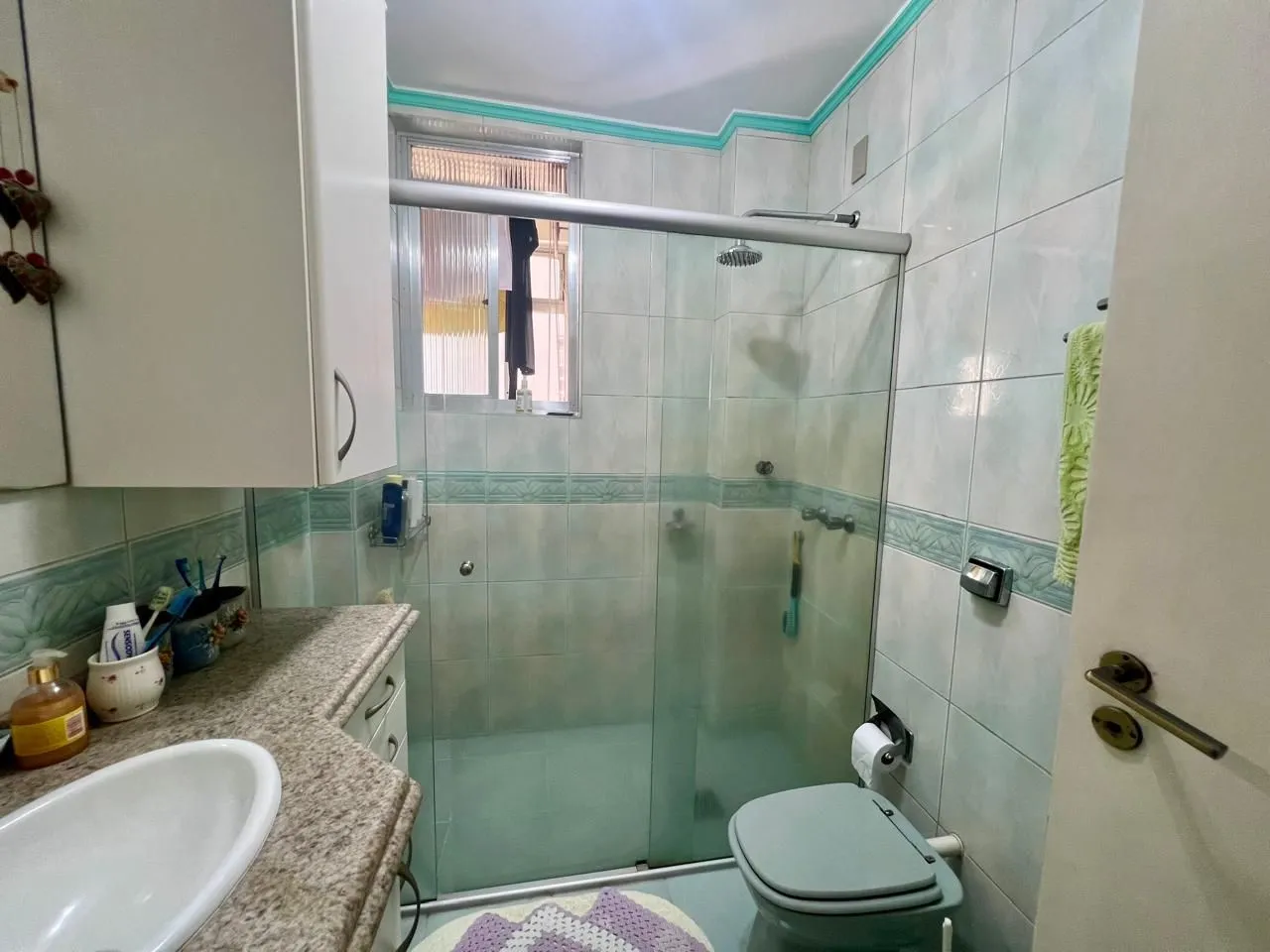 Imagem Apartamento 3 dormitórios com 80m2 no bairro Floresta.