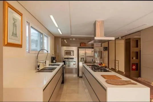 Imagem Casa temporada 6 suítes em Jurerê Internacional
