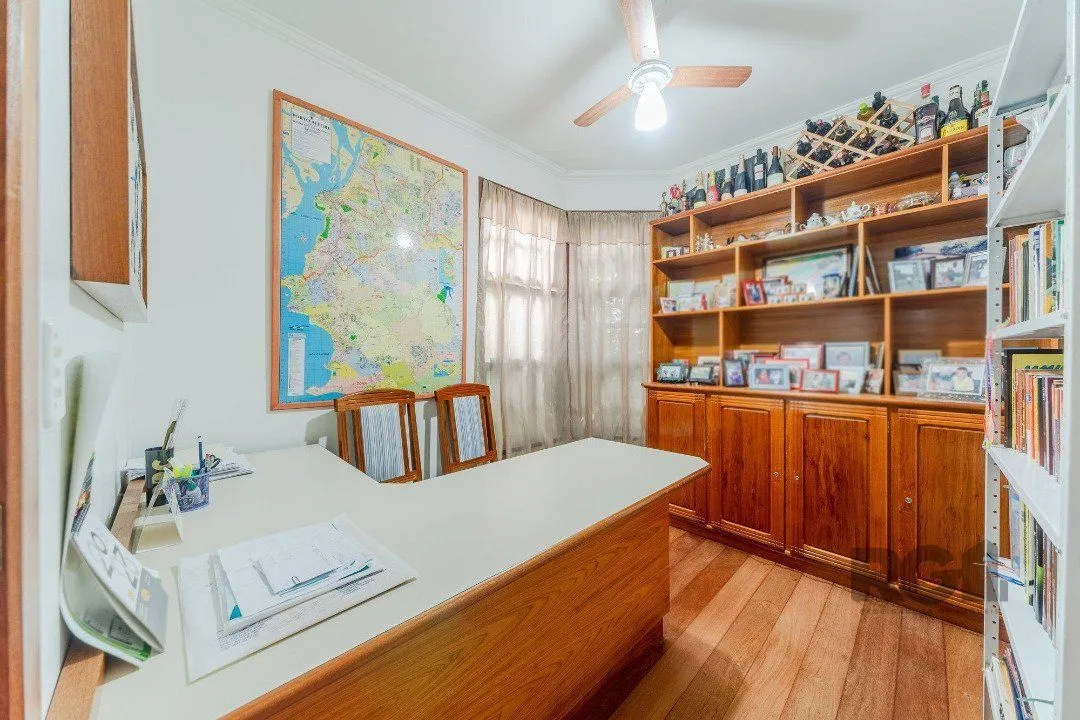 Imagem Casa para Venda - 646m², 4 dormitórios, sendo 2 suites, 4 vagas - Jardim Isabel
