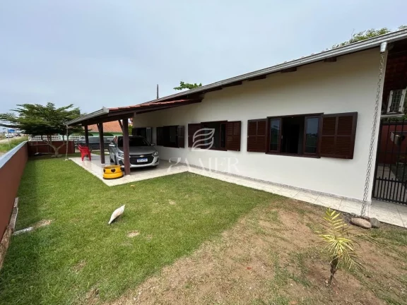 Imagem Casa com 3 quartos, Balneário Enseada - São Francisco do Sul