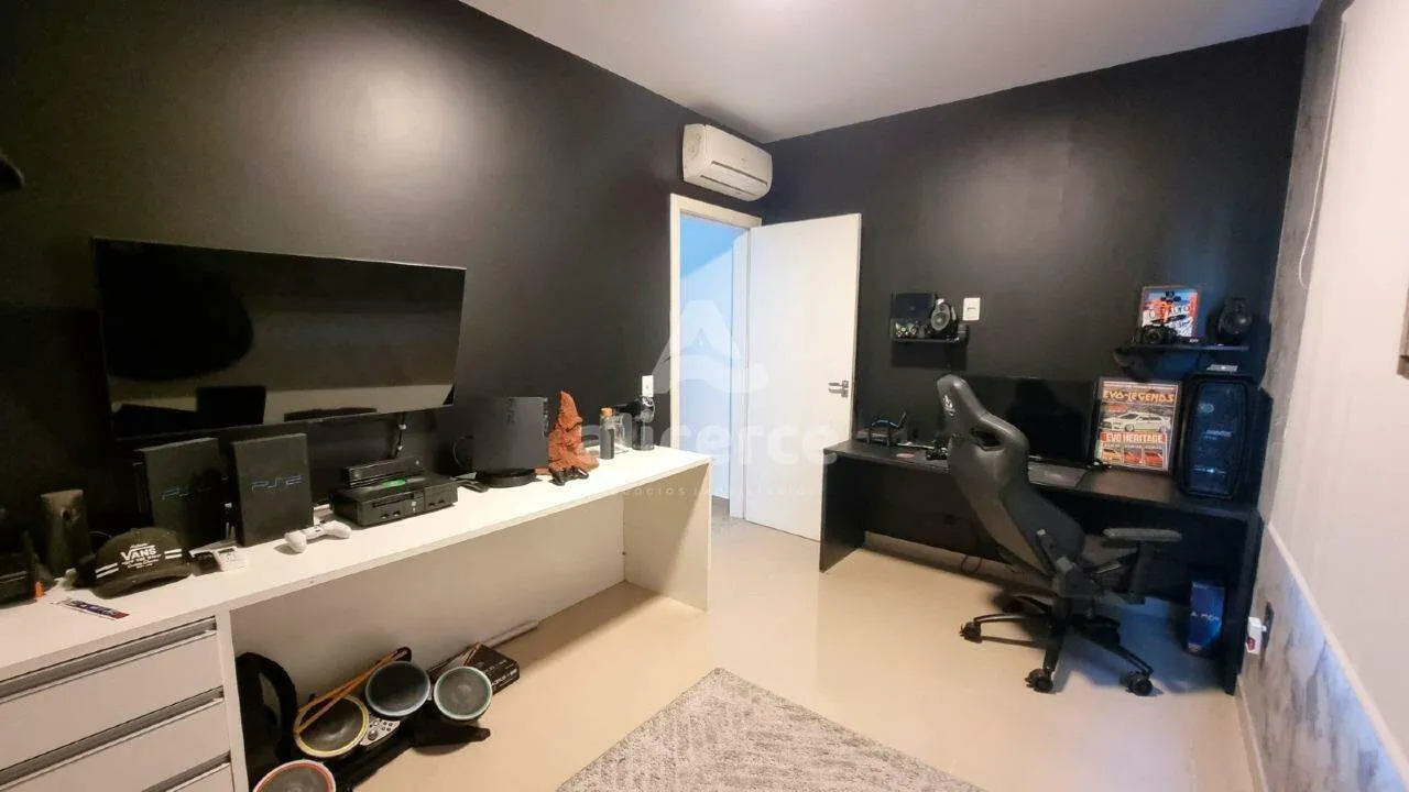 Imagem Sobrado à venda com 3 quartos , 98m² em Potecas São José