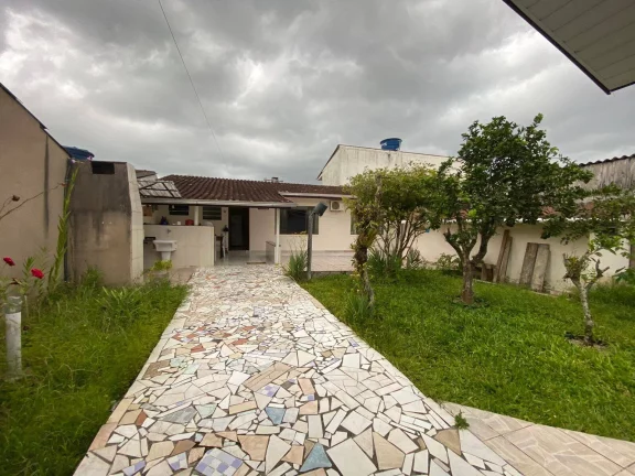 Imagem Terreno 360m² com Casa Não Averbada em Matinhos