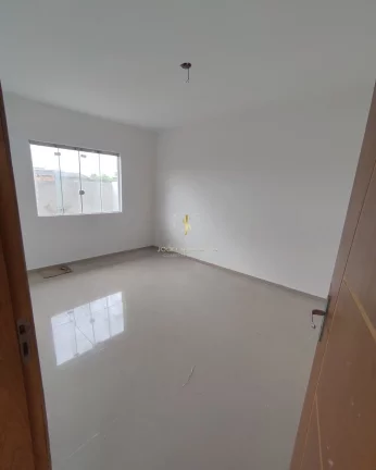 Imagem Casa em Coroados(Guaratuba)para Venda a 150 metros do mar, ótimo preço!!