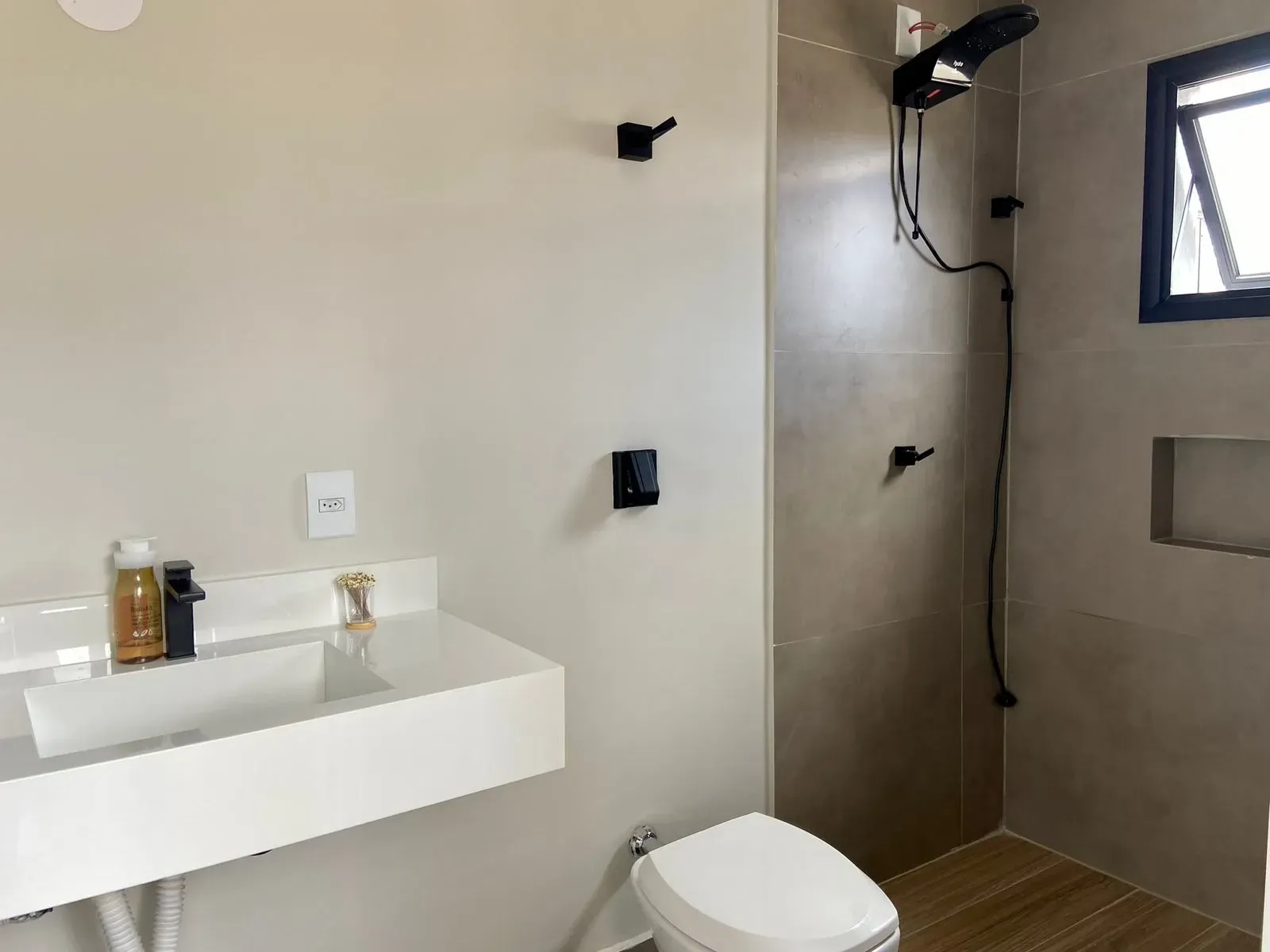 Imagem Casa de Condomínio com 4 Quartos à Venda, 220 m² em Residencial Pecan - Itupeva
