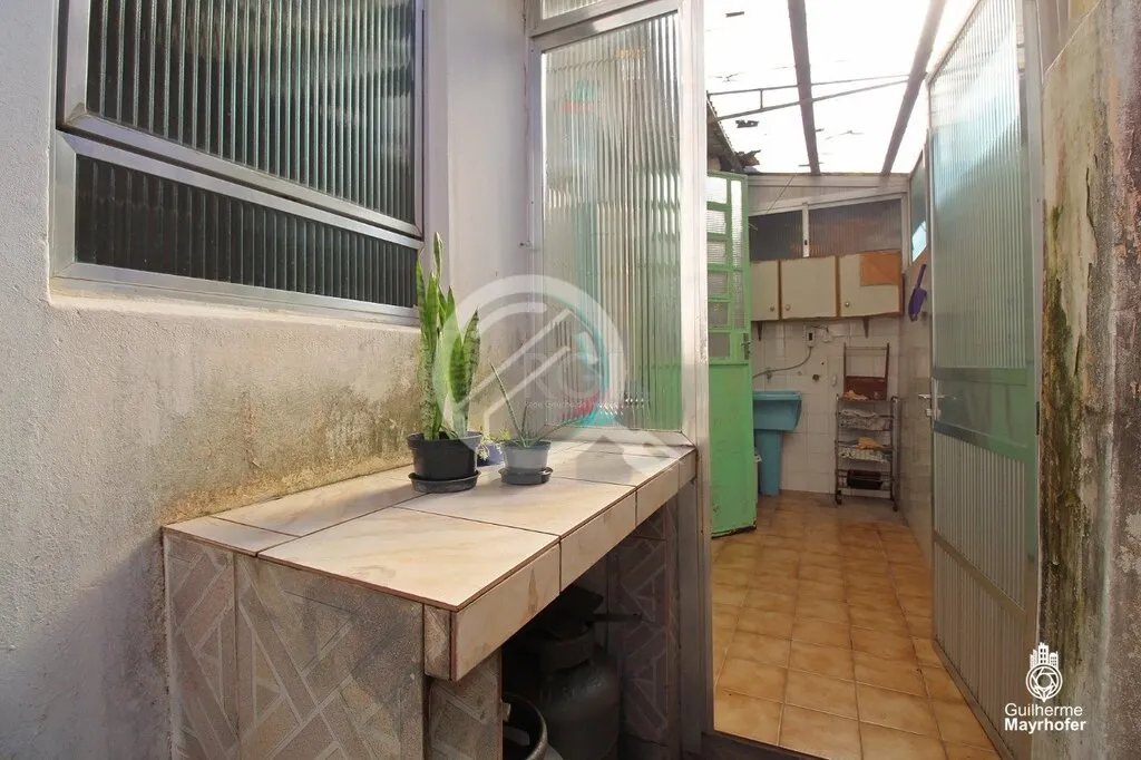Imagem EXCLUSIVIDADE. Apartamento amplo de dois dormitórios, banheiro social, living para dois ambientes, ...