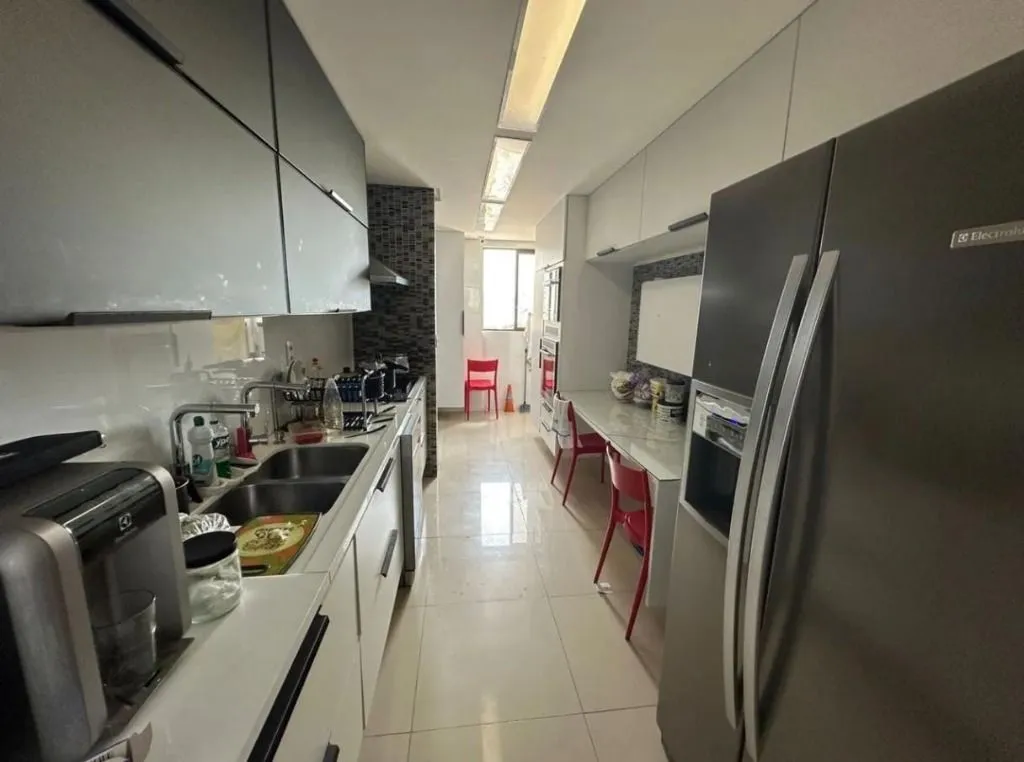 Imagem APARTAMENTO DE LUXO MOBILIADO COM 3 QUARTOS EM MIRAMAR