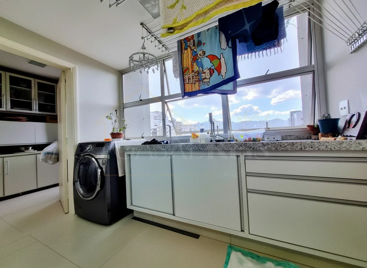 Imagem Apartamento 3 quartos à venda em Centro, Poços de Caldas