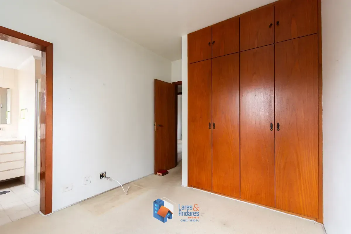 Imagem Apartamento para venda em Moema com 4 quartos, sendo 3 suítes, 196m²