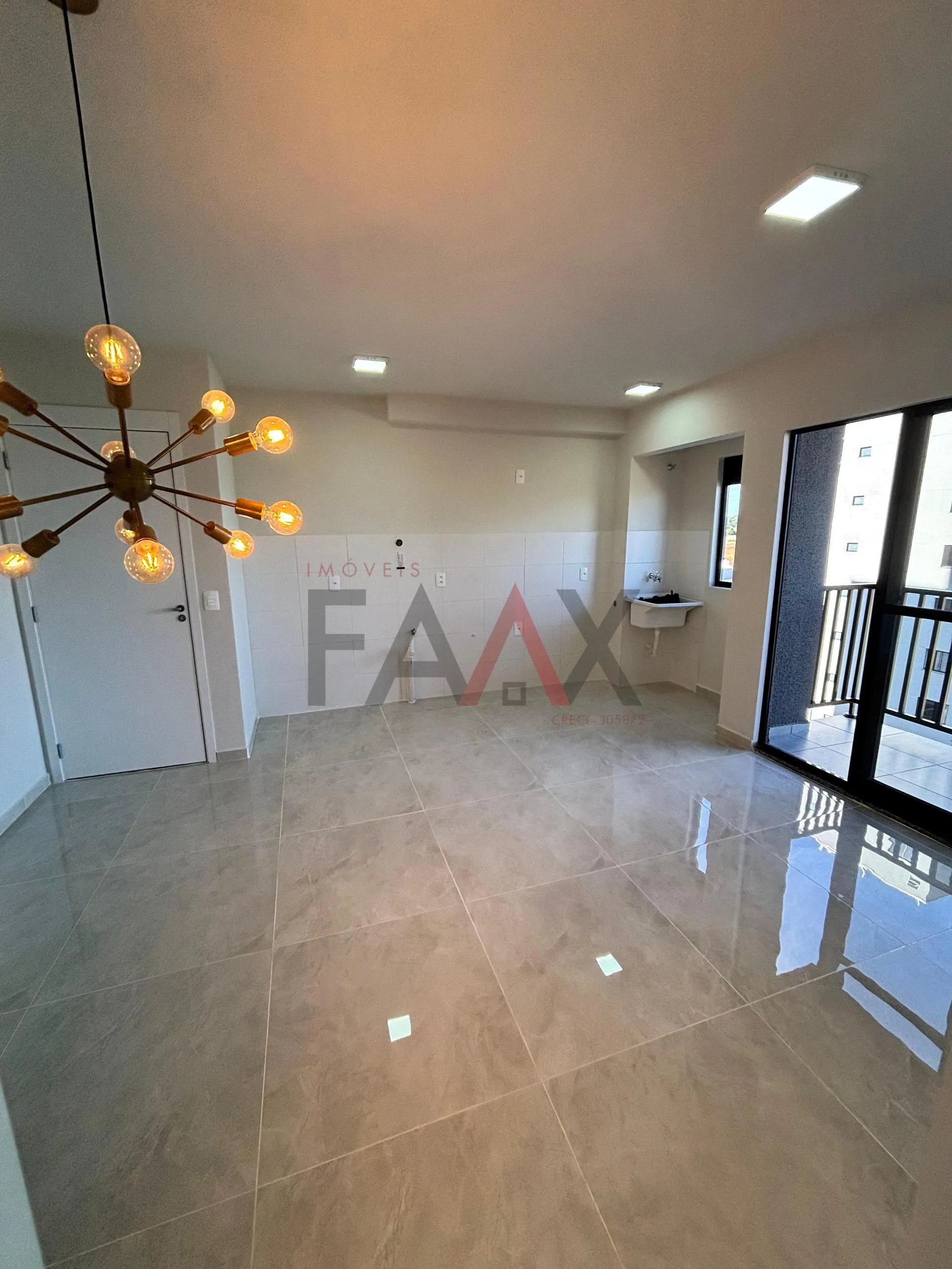 Imagem Apartamento com 3 dormitórios à venda, BATEL, GUARAPUAVA - PR