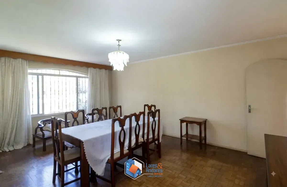 Imagem Sobrado para venda em Vila Santa Maria com 3 quartos, sendo 1 suíte, 166m²