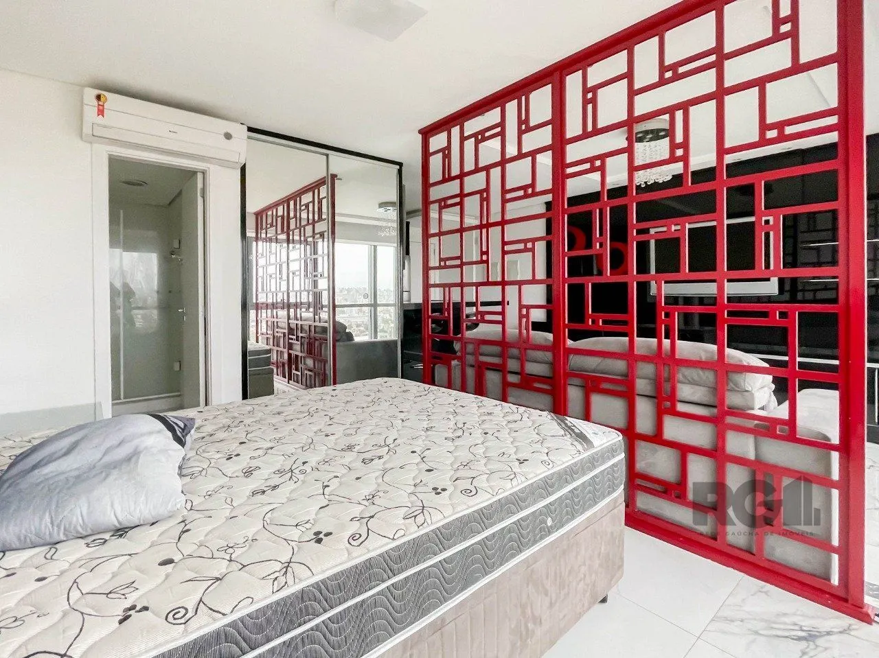 Imagem APARTAMENTO DE 38M² COM 1 DORMITÓRIO E 1 VAGA - BAIRRO PRAIA DE BELAS