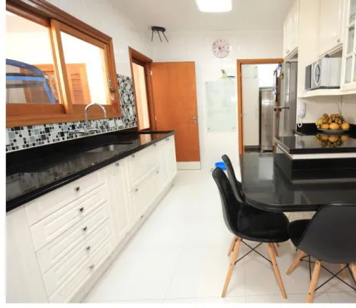 Imagem Casa de Condomínio com 4 Quartos à Venda, 290 m² em Granja Julieta - São Paulo