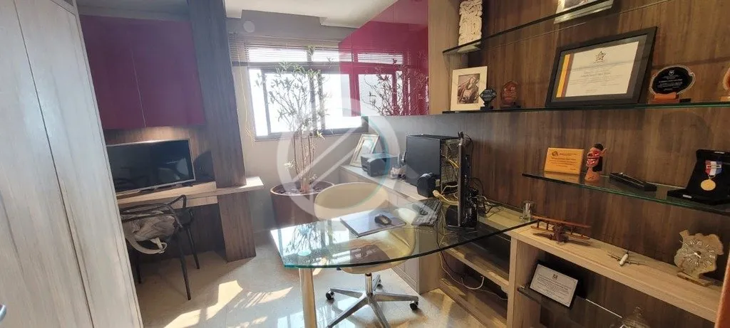 Imagem Apartamento 3 dormitórios, 3 suítes, 3 vagas, suíte master com 2 closet ele e ela, 2 living, gabi...