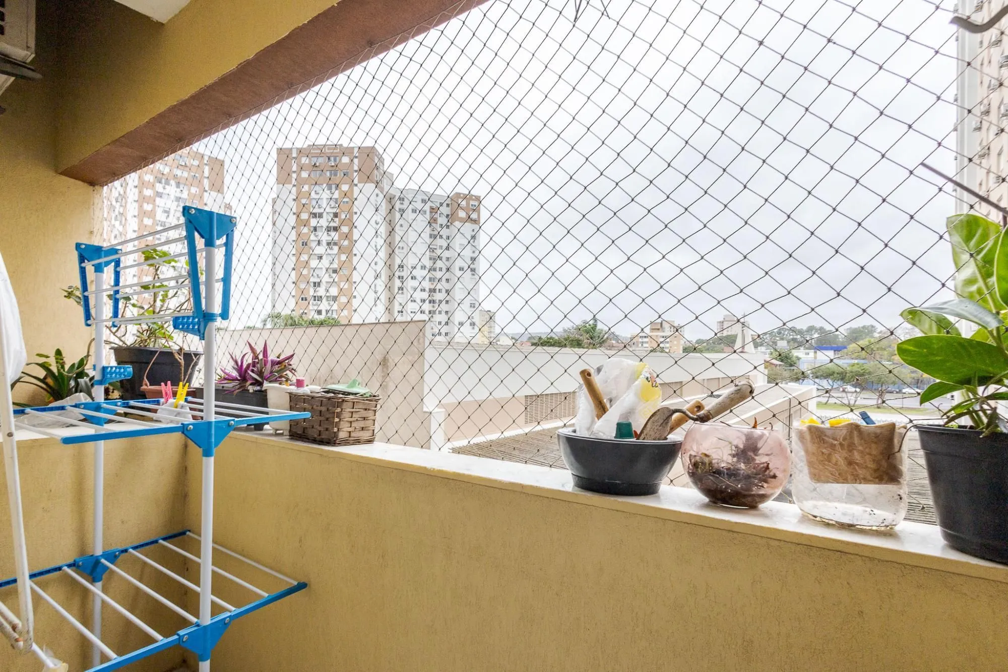 Imagem Apartamento de 03 dormitorios com suite, vaga de garagem e infraestrutura completa em Porto Alegre