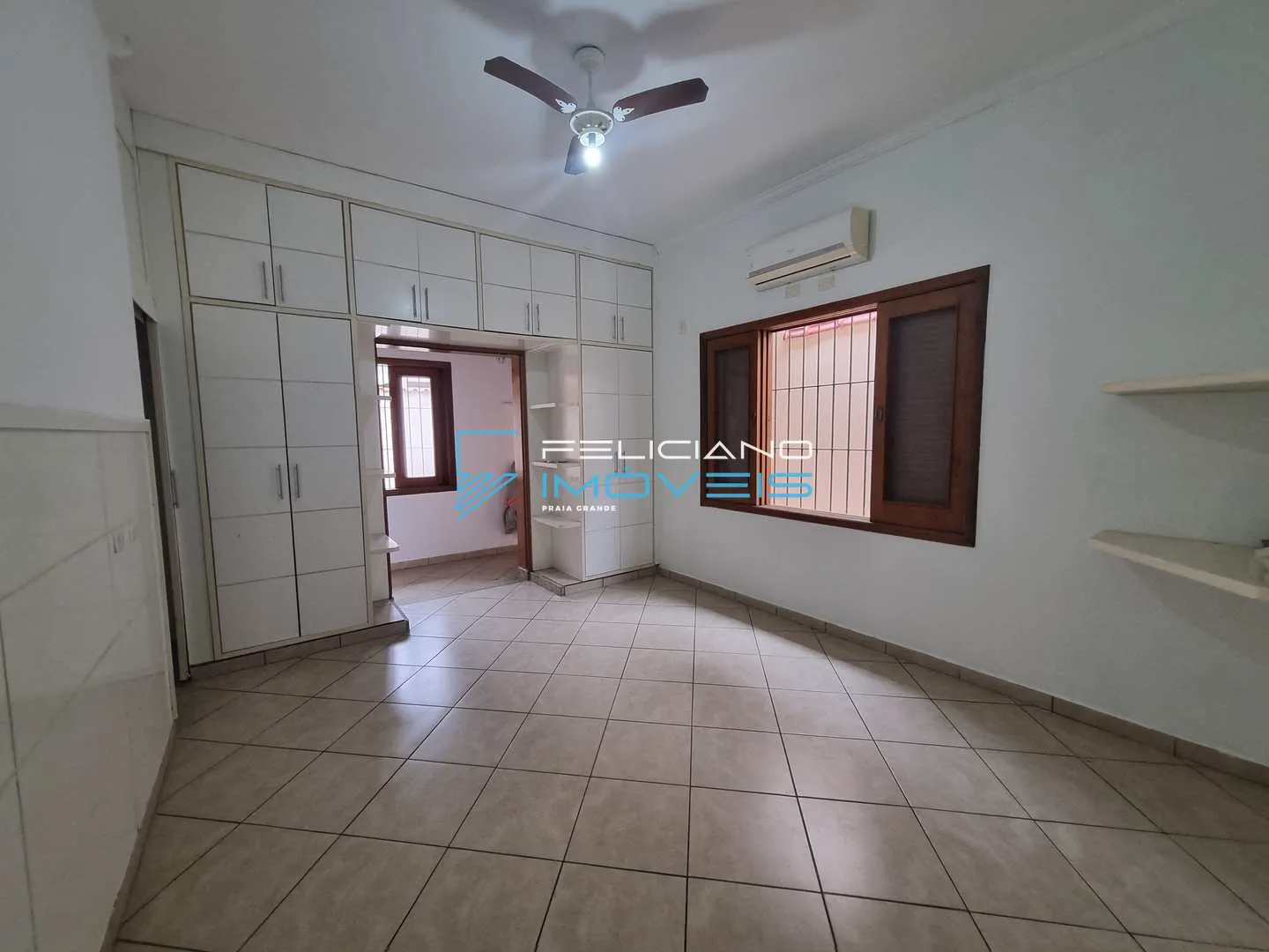 Imagem Casa com 2 quartos, Canto do Forte, Praia Grande - R$ 1.37 mi, Cod: 6362