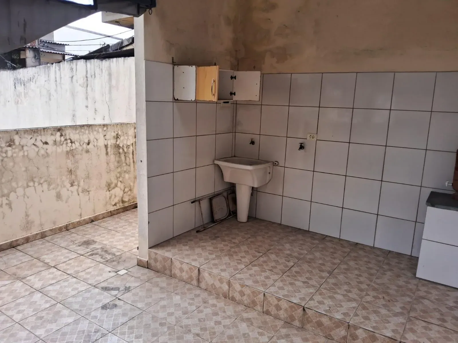 Imagem Casa com 2 Quartos à Venda, 200 metros em Bussocaba - Osasco