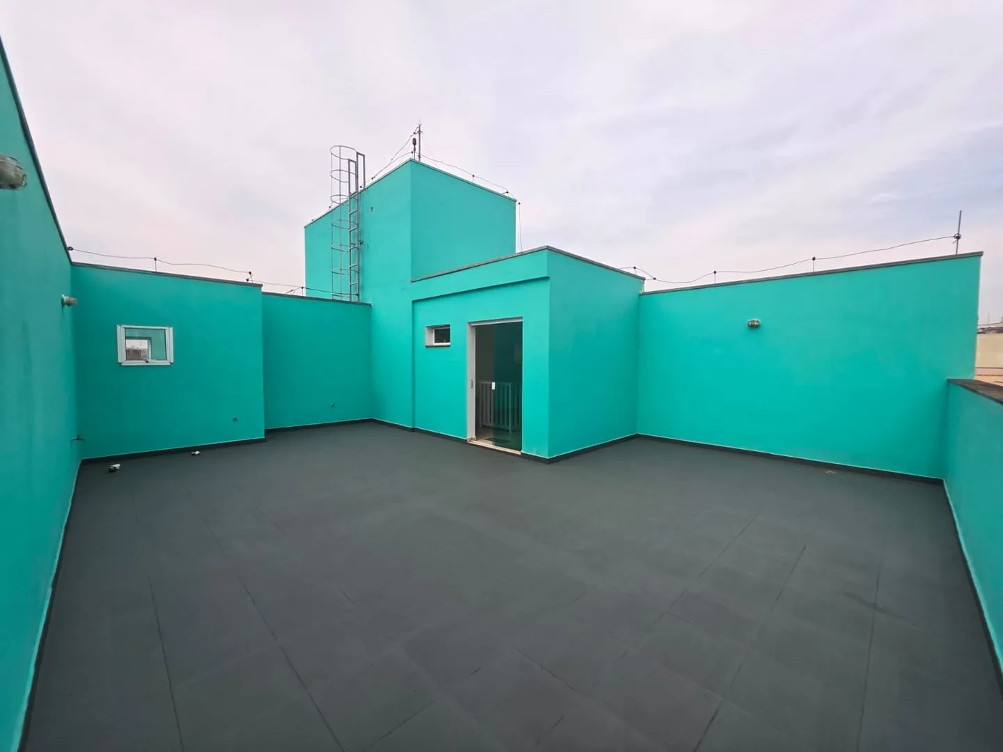 Imagem Apartamento Duplex à Venda, 2 quartos 1 suíte, 140m², 2 vagas, Rudge Ramos/SP