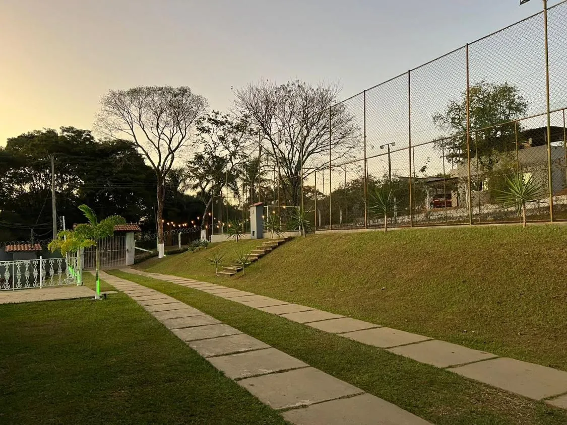 Imagem VENDO IMÓVEL FINANCIÁVEL | JUATUBA / MG aproximadamente 1.000 m²