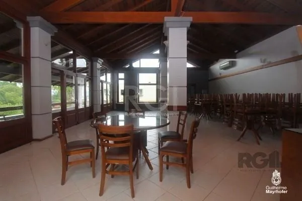 Imagem Casa de Condomínio em Hípica