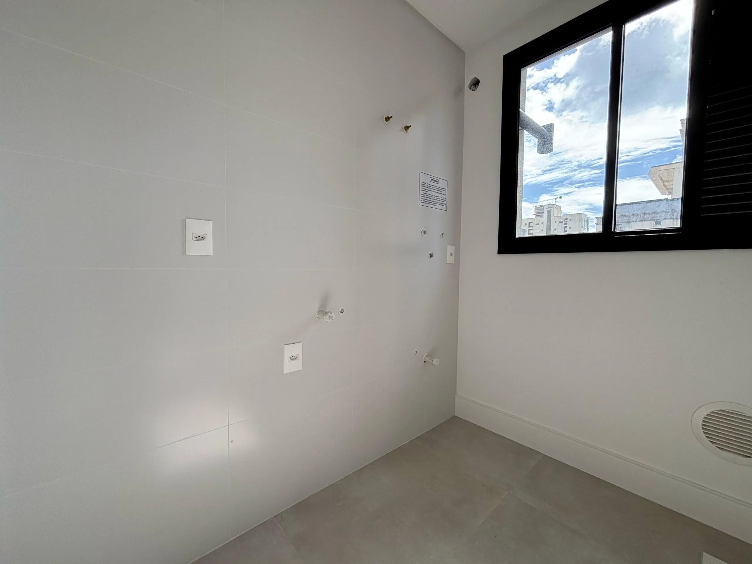 Imagem Apartamento à venda com 132m2 por R$ 2.299.000,00