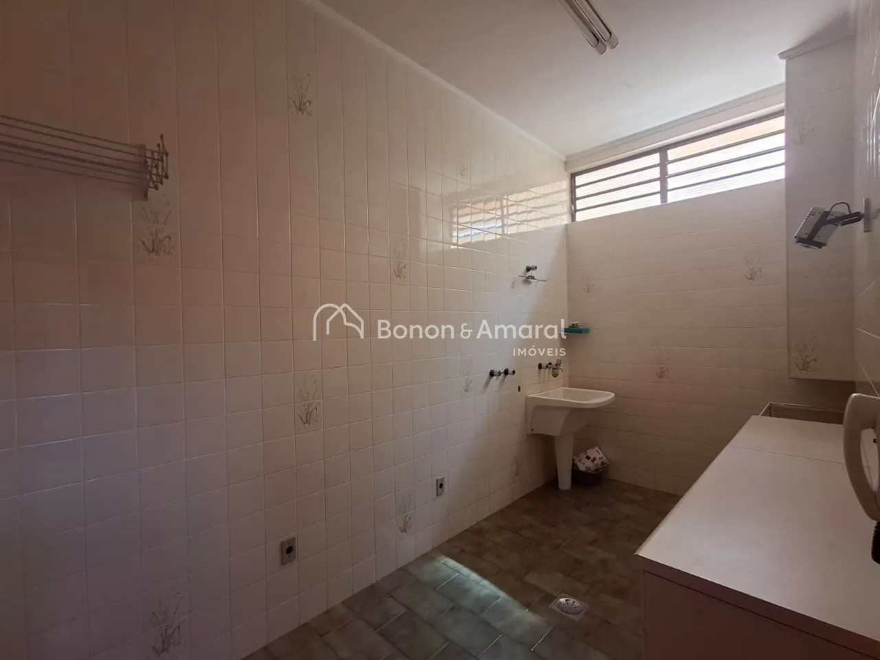 Imagem Linda casa com 5 quartos na Chácara Primavera