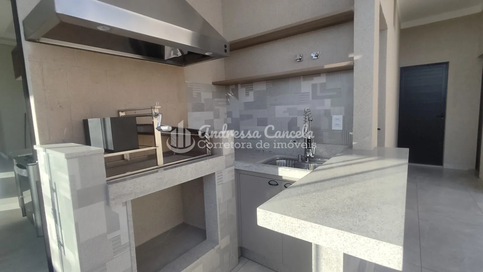 Imagem Village Mirassol III - Casa com 3 dormitórios à venda, 191 m² por R$ 1.300.000,00 - VILLAGE DAMHA MIRASSOL III - Mirassol/SP