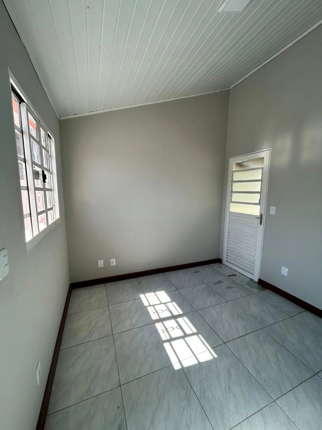 Imagem Casa à venda na Gaúcha - 01 DORMITÓRIO