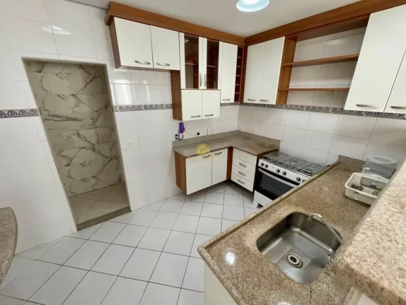 Imagem Procurando um lar espaçoso e sofisticado para chamar de seu? Este apartamento no coração do Centr...