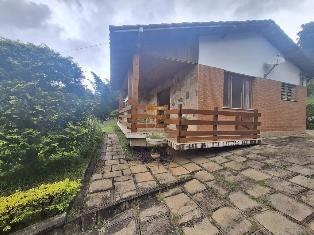 Foto do imóvel Casa para Venda em Teresópolis / RJ em Rua Anita Malfatti