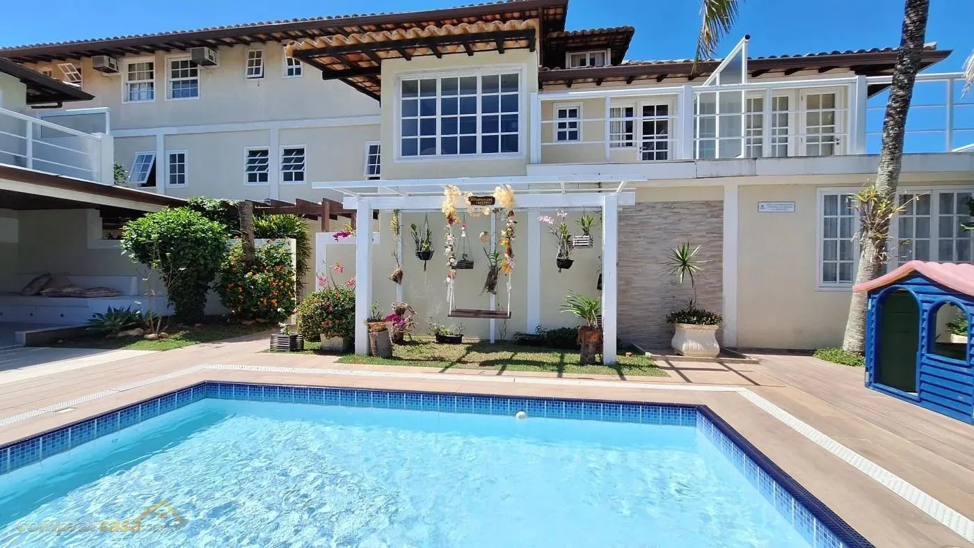 Imagem Casa em Condomínio para Venda em Cabo Frio / RJ no bairro Ogiva