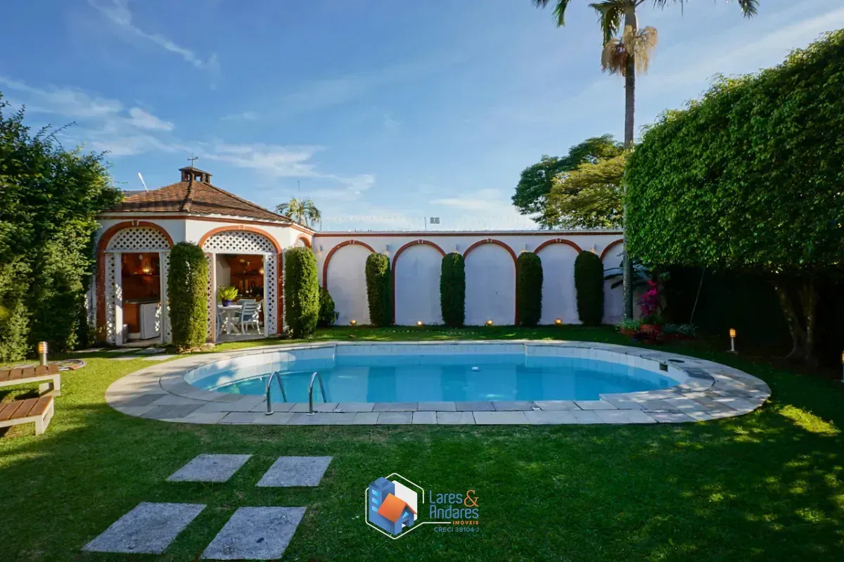 Imagem Casa para venda em Jardim Leonor com 3 quartos, sendo 3 suítes, 340m²