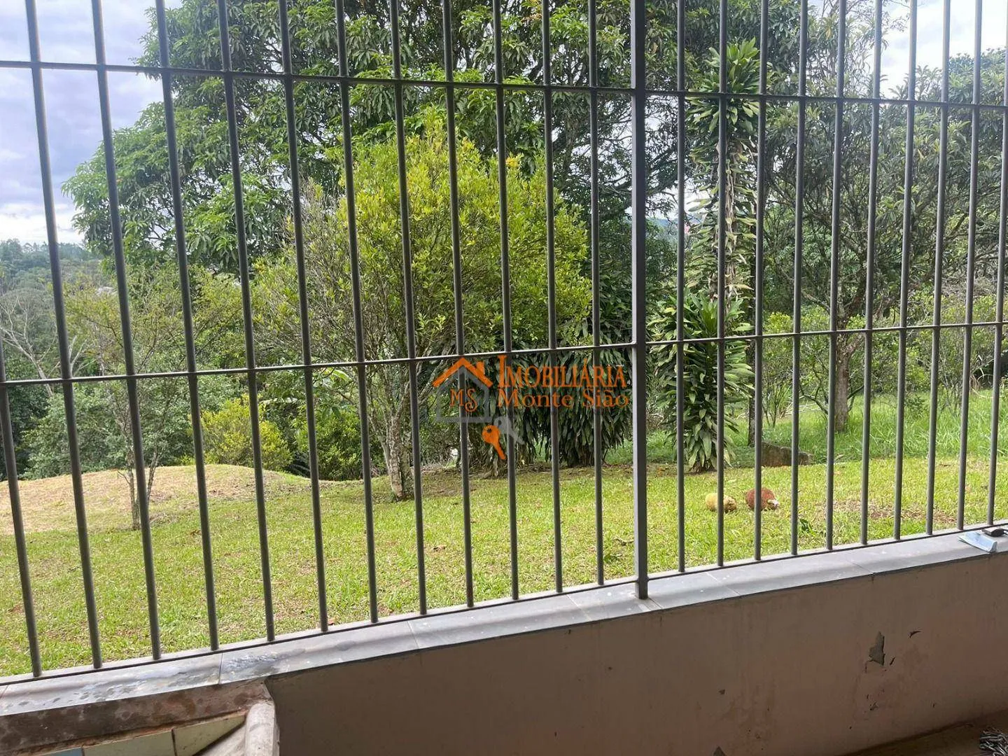 Imagem Chácara com 2 dormitórios à venda, 3060 m² por R$ 636.000,00 - Água Azul - Guarulhos/SP