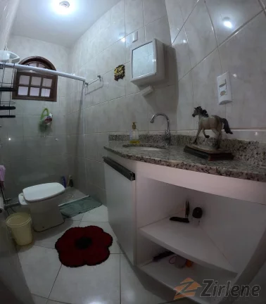 Imagem CASA COM PISCINA Á VENDA: O LAR PERFEITO PARA SUA FAMÍLIA