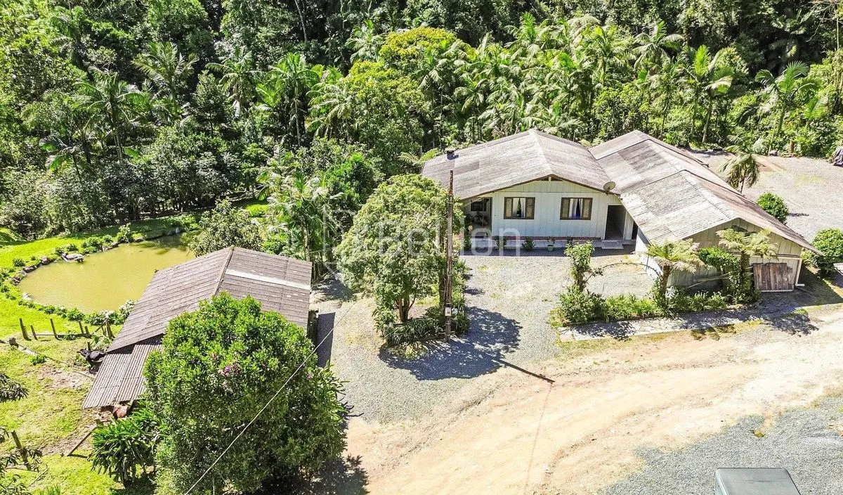 Foto do imóvel Sítio com lago e riacho em Rio dos Cedros