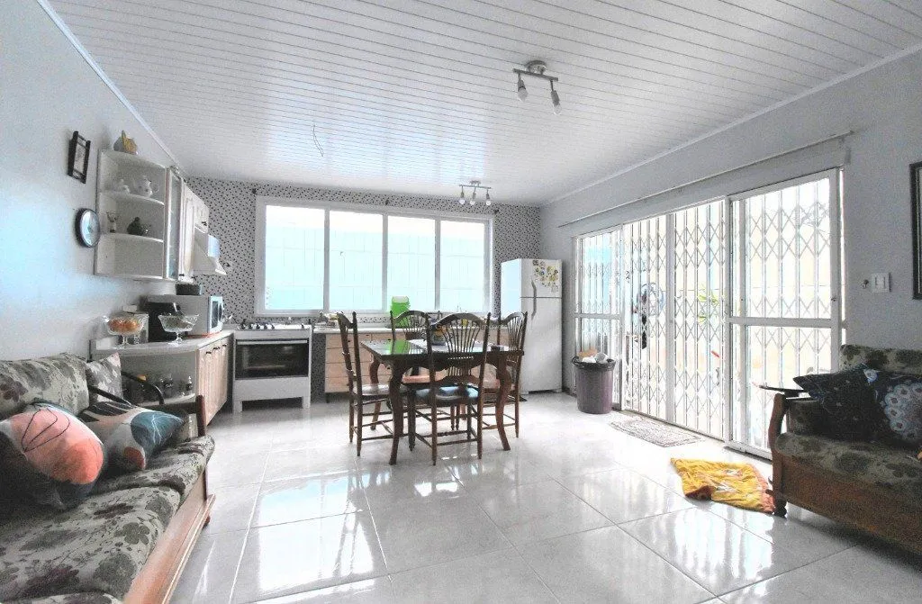 Imagem Casa para Venda - 270m², 4 dormitórios, Azenha