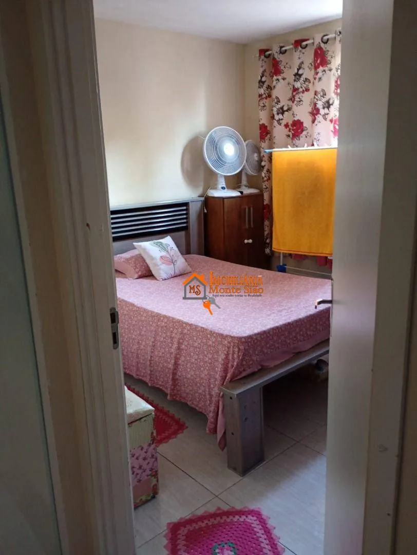Imagem Apartamento com 2 dormitórios à venda, 45 m² por R$ 200.000,00 - Pimentas - Guarulhos/SP