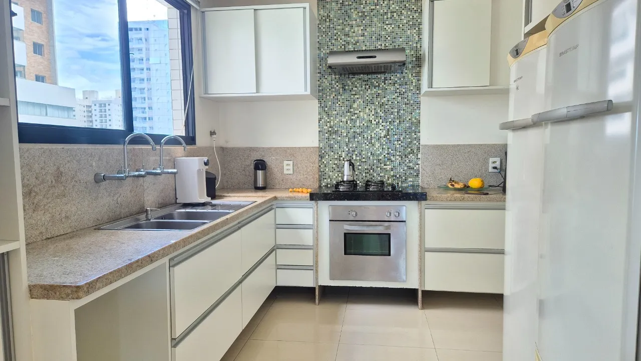 Imagem Apartamento com 4 quartos à venda em Vila Velha