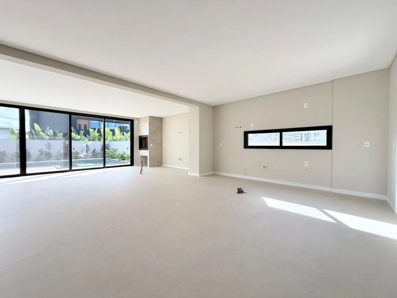 Imagem Casa à venda com 411m2 por R$ 4.500.000,00