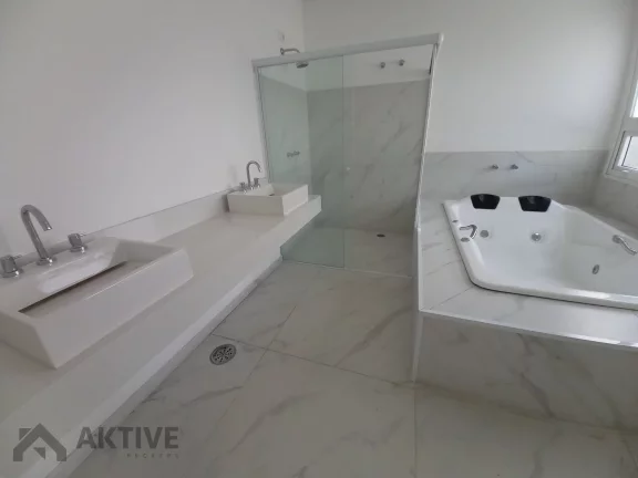 Imagem Casa de Condomínio em Alphaville - Barueri, SP