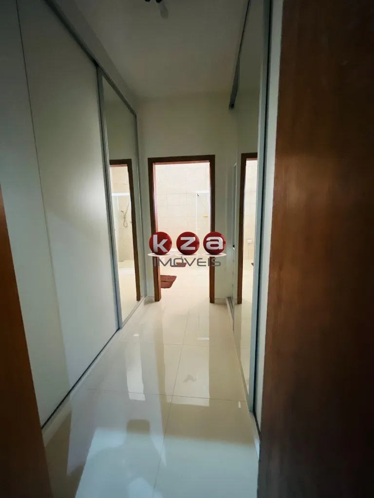 Imagem Chácara de Luxo à Venda em Valinhos-SP: 4 Quartos, 1 Suíte, 567m², Chácaras São Bento. Imperdível!