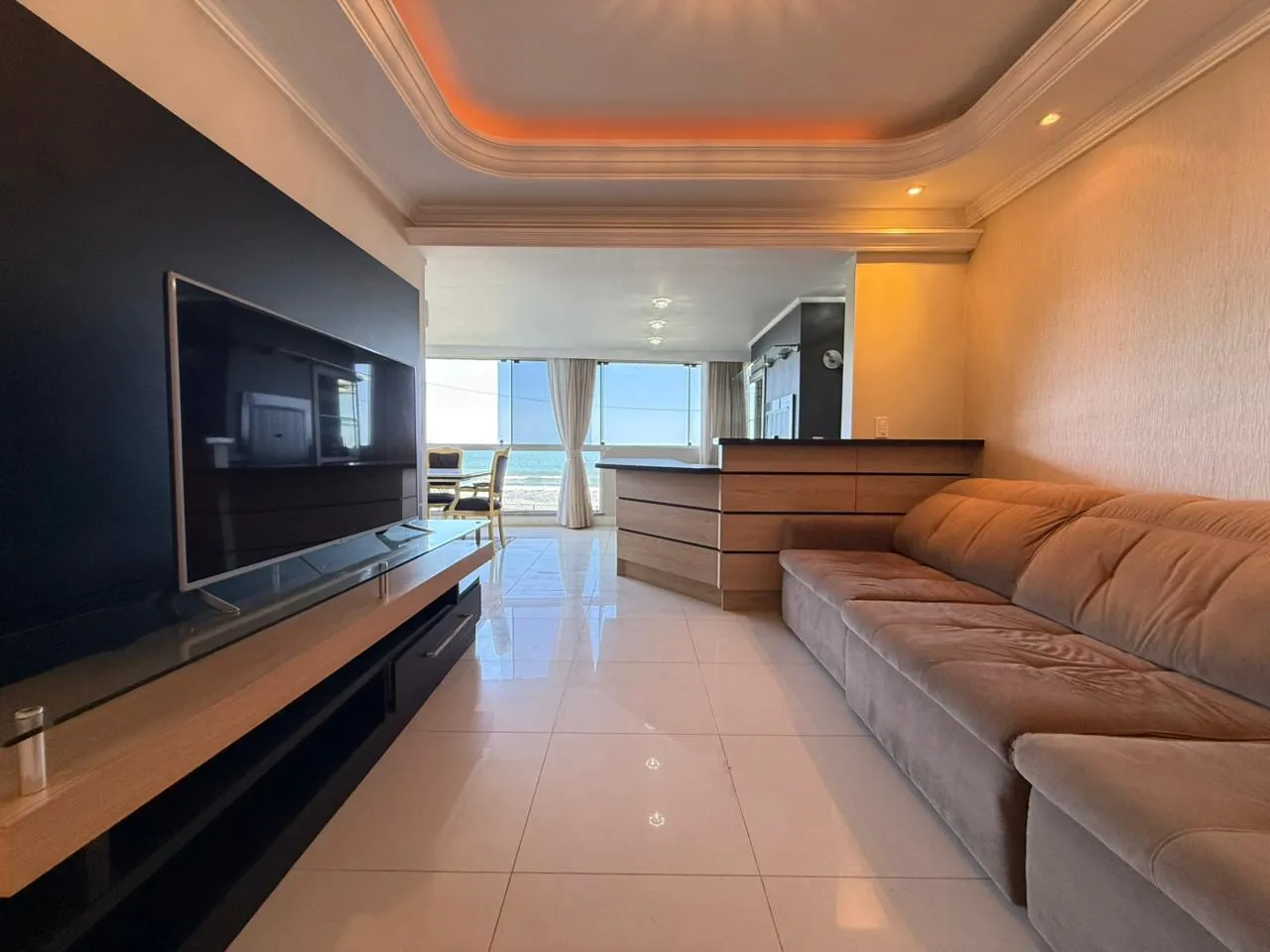 Imagem Apartamento com vista para o mar à venda com 197.02m2 por R$ 2.980.000,00