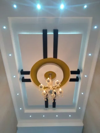 Imagem Casa de Alto Padrão em Garopaba-SC: 3 Dorms, Piscina, 275m², Próx. ao Centro e Praias