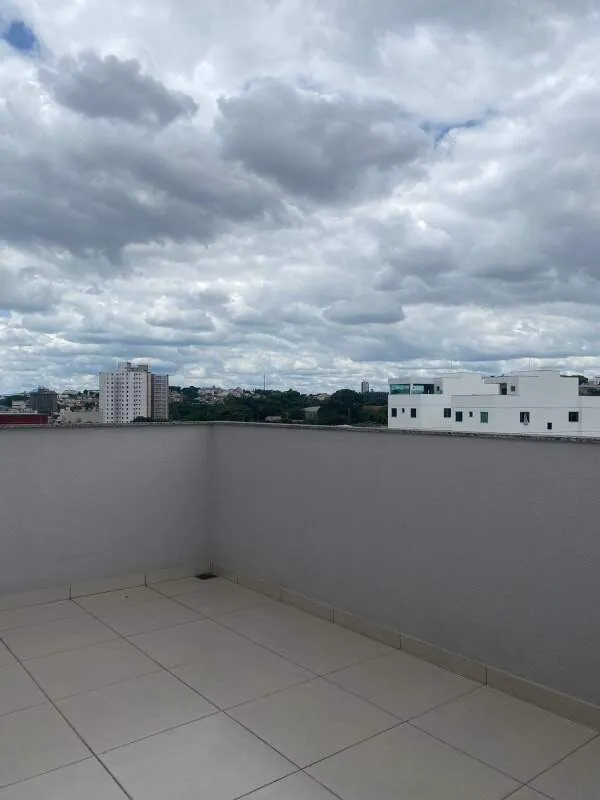 Imagem ELEVADOR + COBERTURA+ LOCALIZAÇÃO