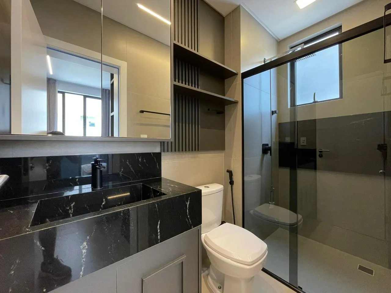 Imagem Apartamento à venda com 135m2 por R$ 2.500.000,00