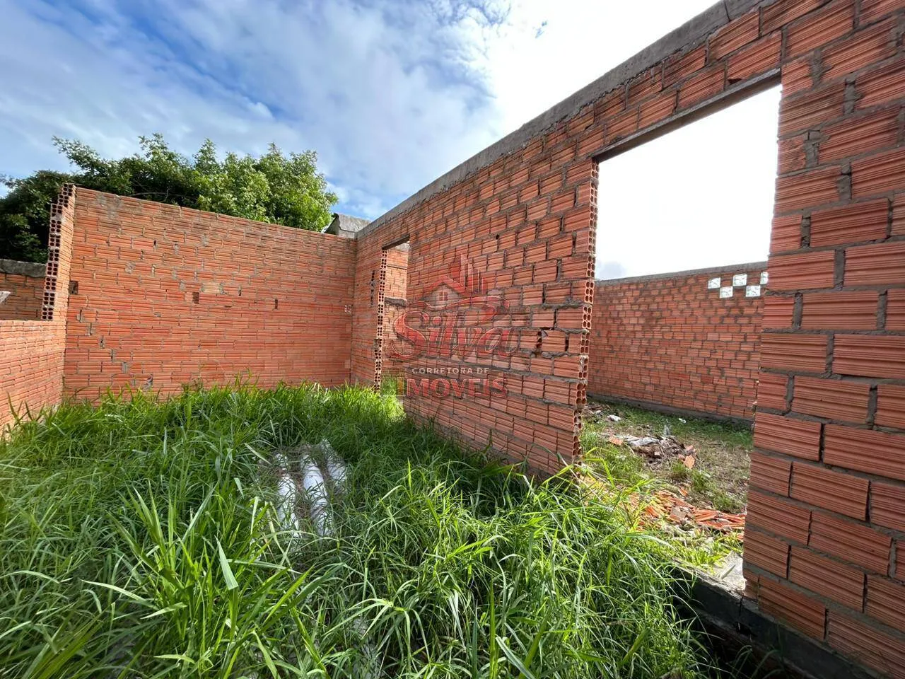 Imagem T1179 | Terreno 390m² com construção inicial em Santa Terezinha