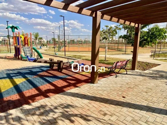 Imagem Sobrado com 3 dormitórios à venda, 166 m² por R$ 1.260.000,00 - Jardins Lyon - Goiânia/GO