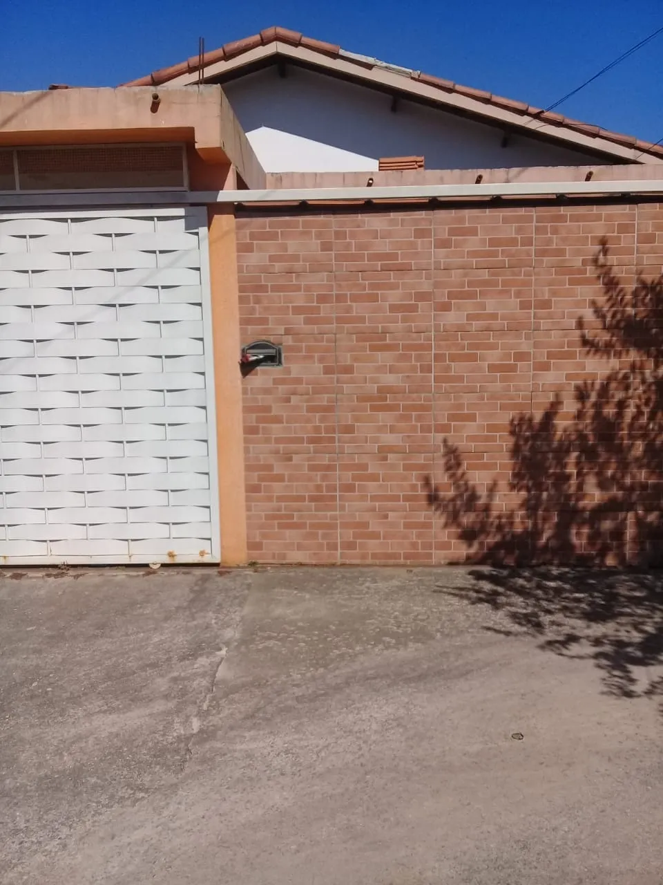 Imagem Casa à venda 2 Quartos, 2 Vagas, 250M², Santa Luzia, Guaratinguetá - SP